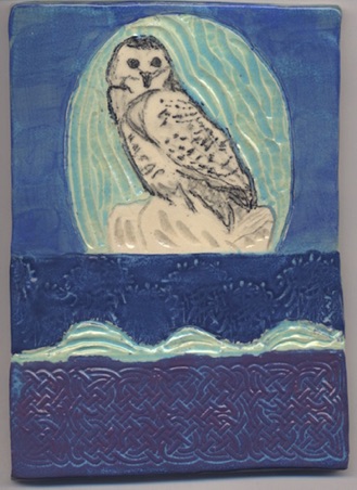 Arctic Owl 
Hand Built Tile
6"x8" (15.24x20.32cm)